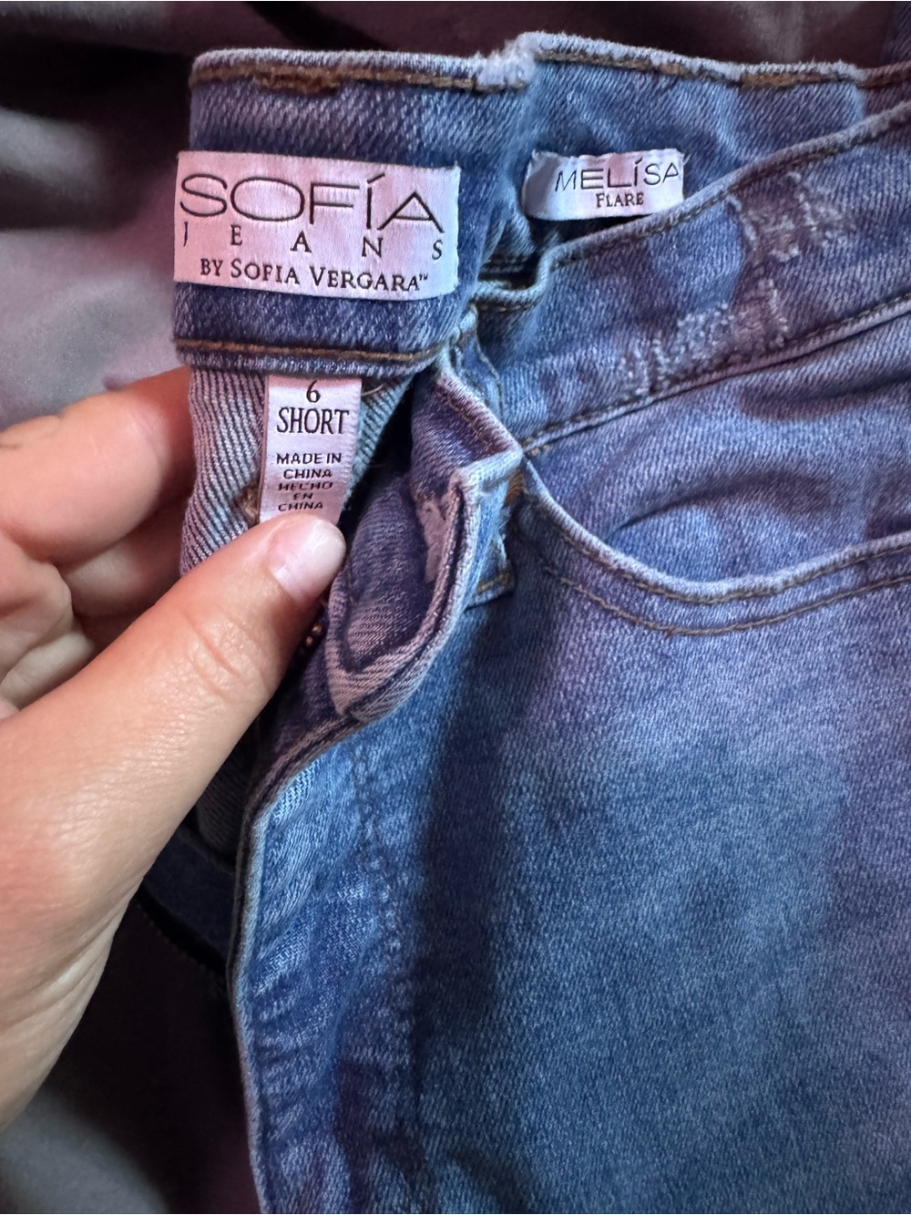 Sofia Vergara - Melissa Women's Blue Denim Jeans - High-Rise Flare 6S - Picture 3 of 3